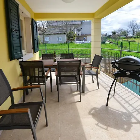 بيت للعطل Aurelia Haus2 In Mit Privatem Pool بوريتش