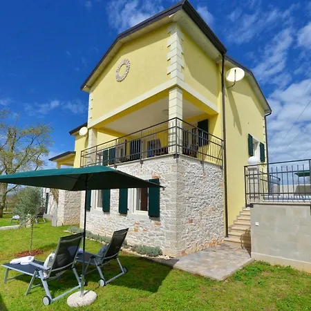 Сasa de vacaciones Aurelia Haus2 In Mit Privatem Pool *